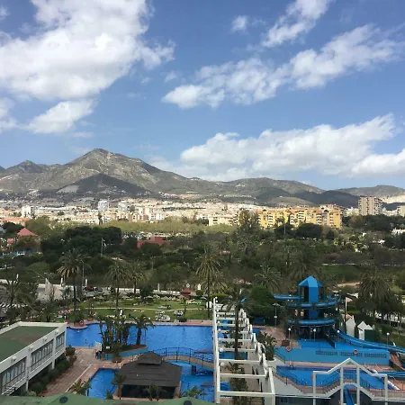 Benal Beach 아파트