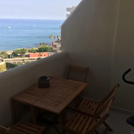 아파트 Benal Beach